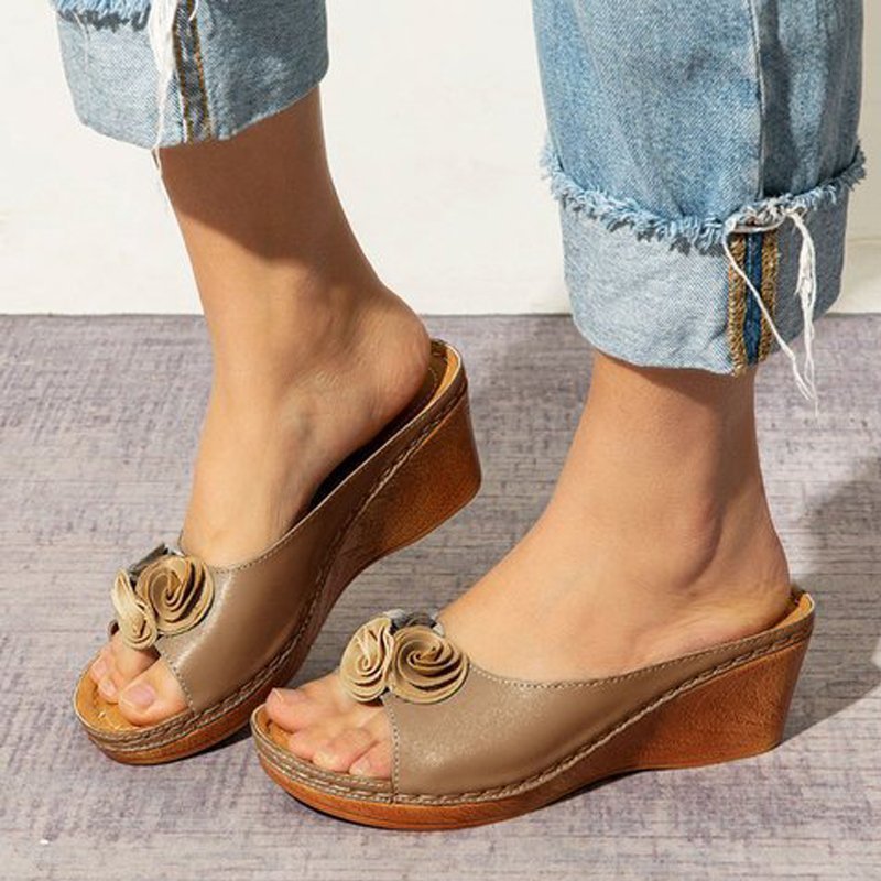 Floral Platform Sandals